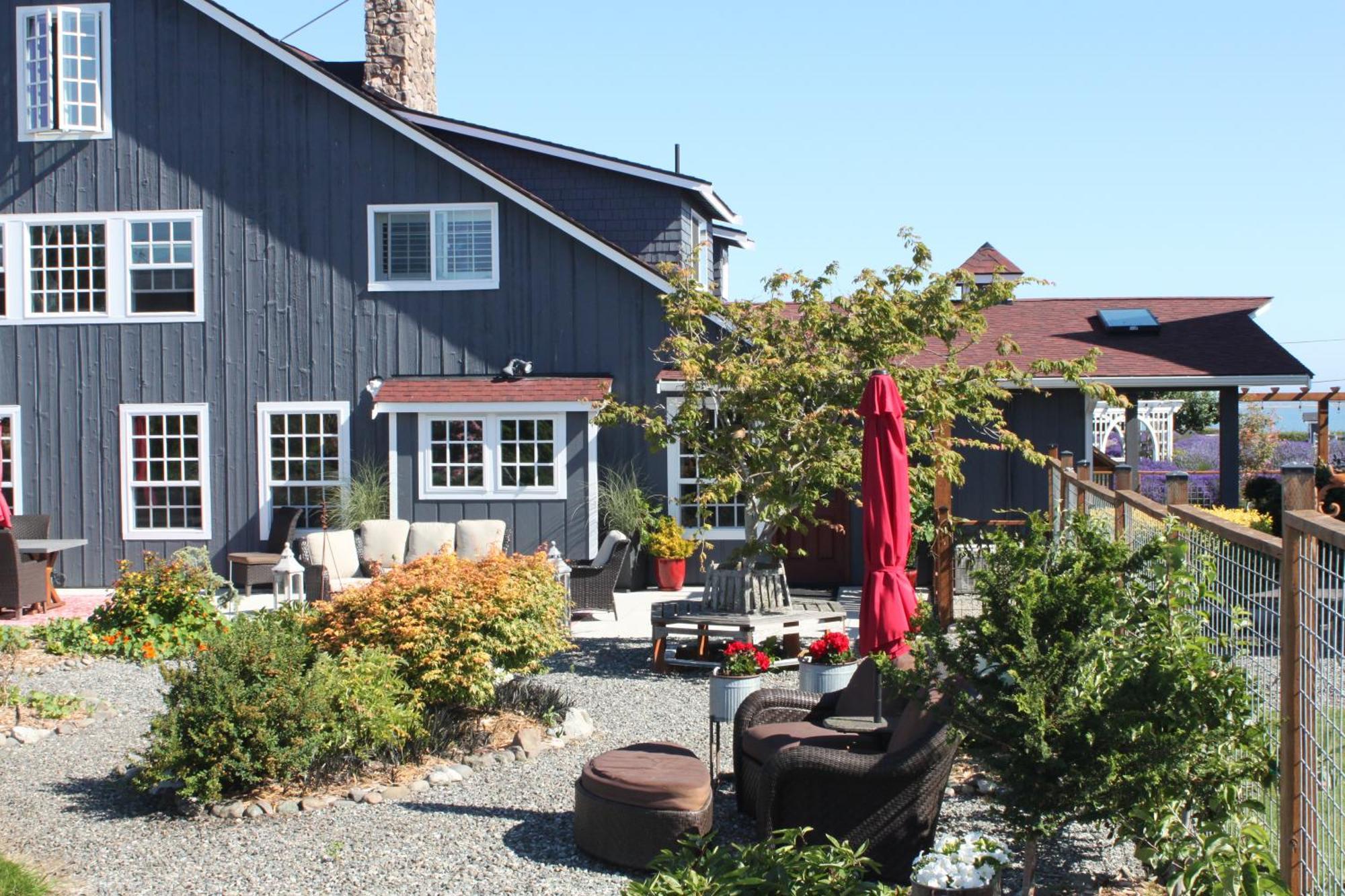 Dungeness Barn House Bed And Breakfast At Two Crows Farm Sequim Εξωτερικό φωτογραφία