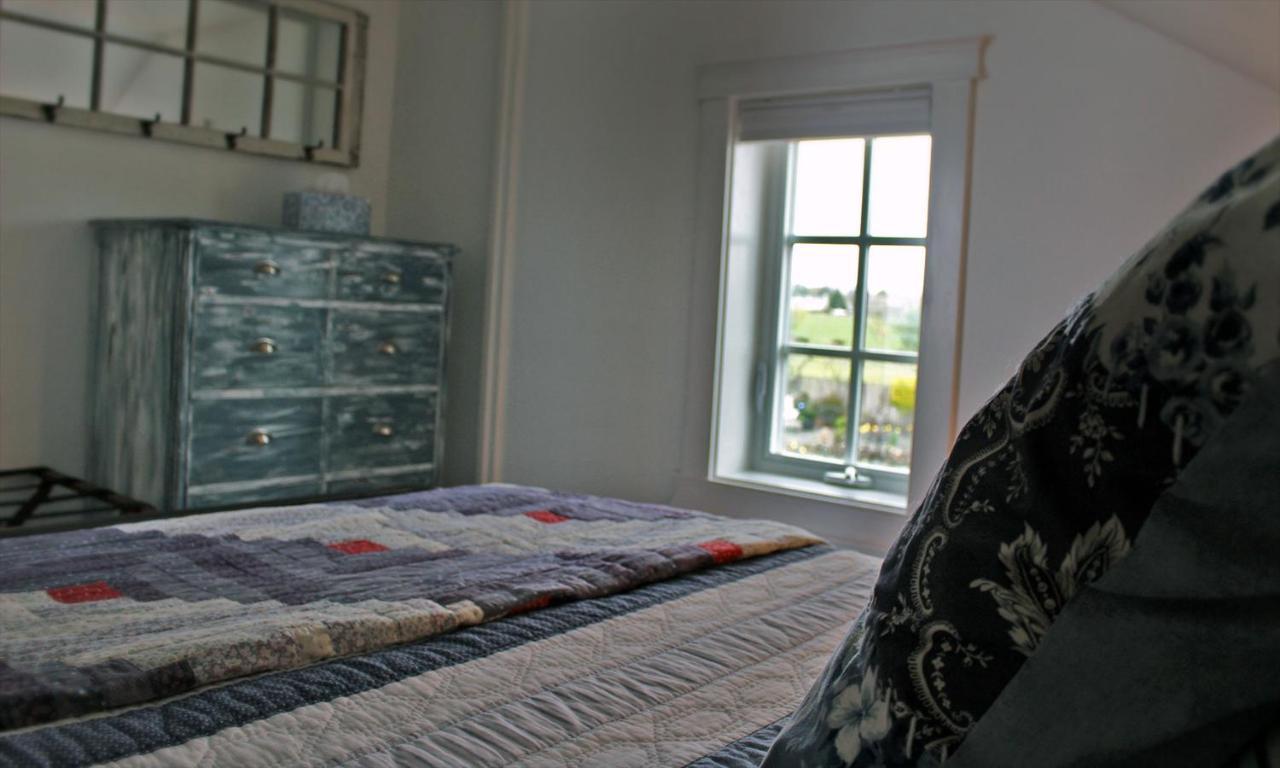 Dungeness Barn House Bed And Breakfast At Two Crows Farm Sequim Εξωτερικό φωτογραφία